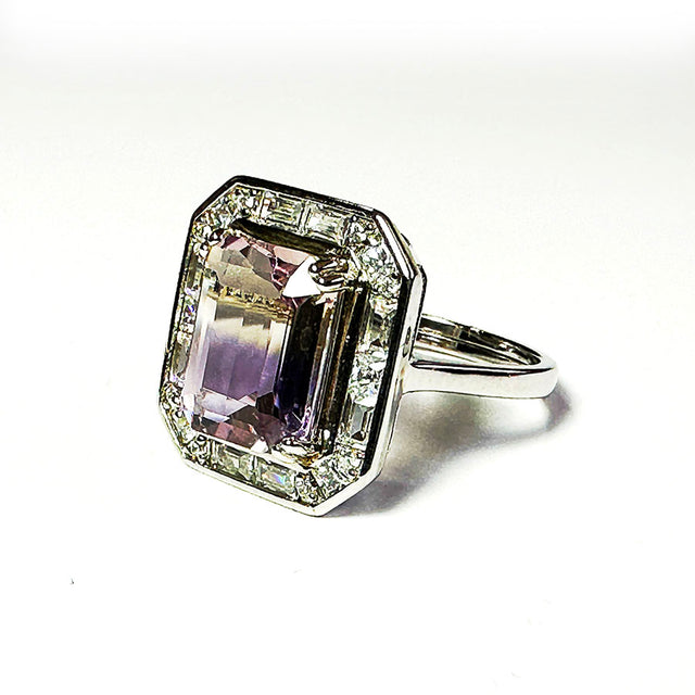Anillo con amatista