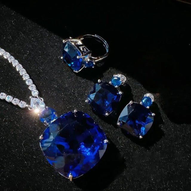 Aderezo con piedras azules