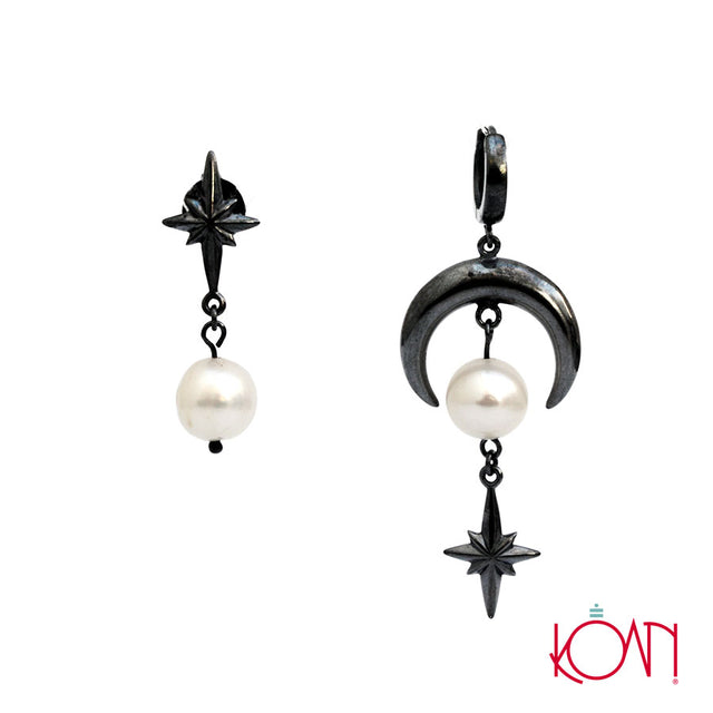 Aretes asimétricos de plata y perlas