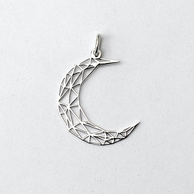 Dije de luna facetada