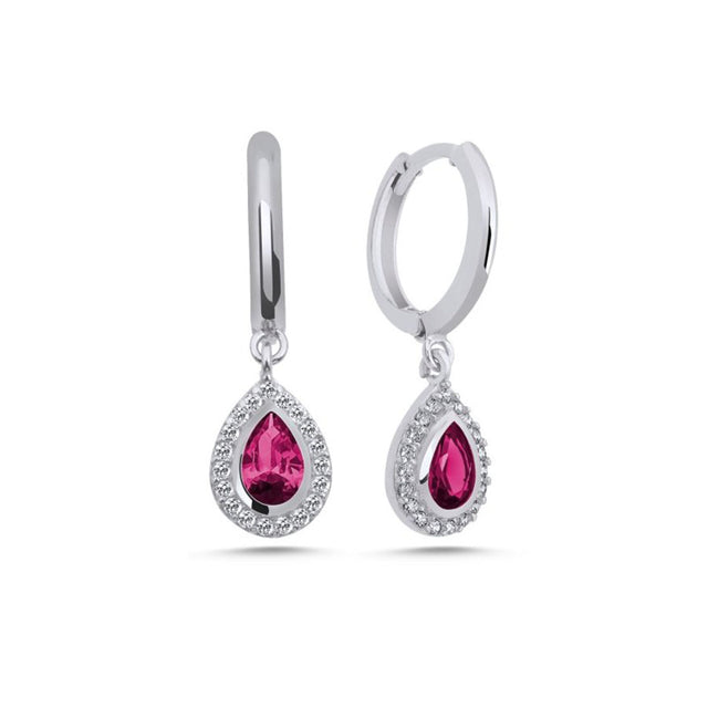 Aretes con circonias rojas