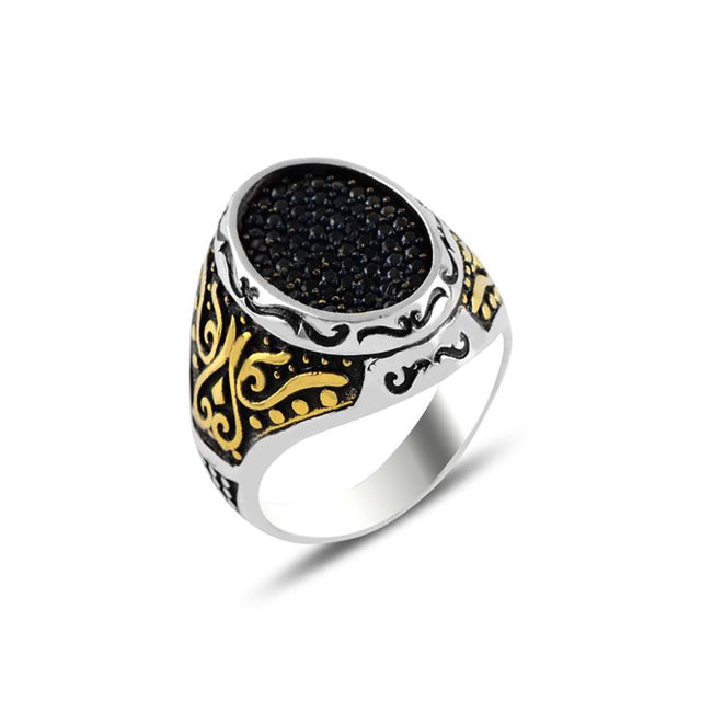 Anillo ovalado con circonias
