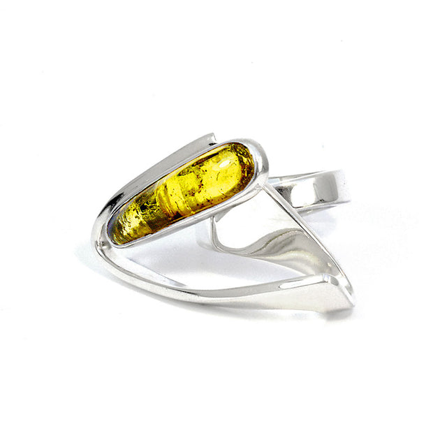 Anillo de plata y ámbar